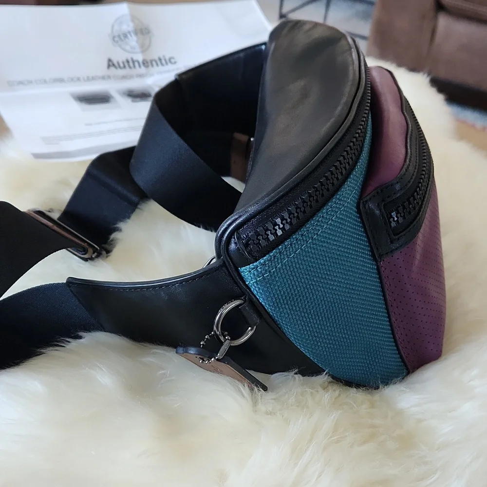Gorgeous Coach Colorblock Terrain Belt Bag 🖤💜💚